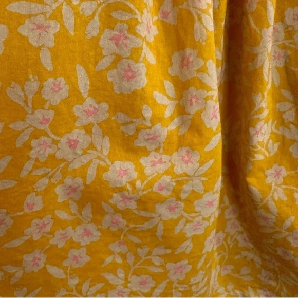 There Abouts Girls Yellow Floral Smocked Neckline Size 10/12 - Picture 3 of 8